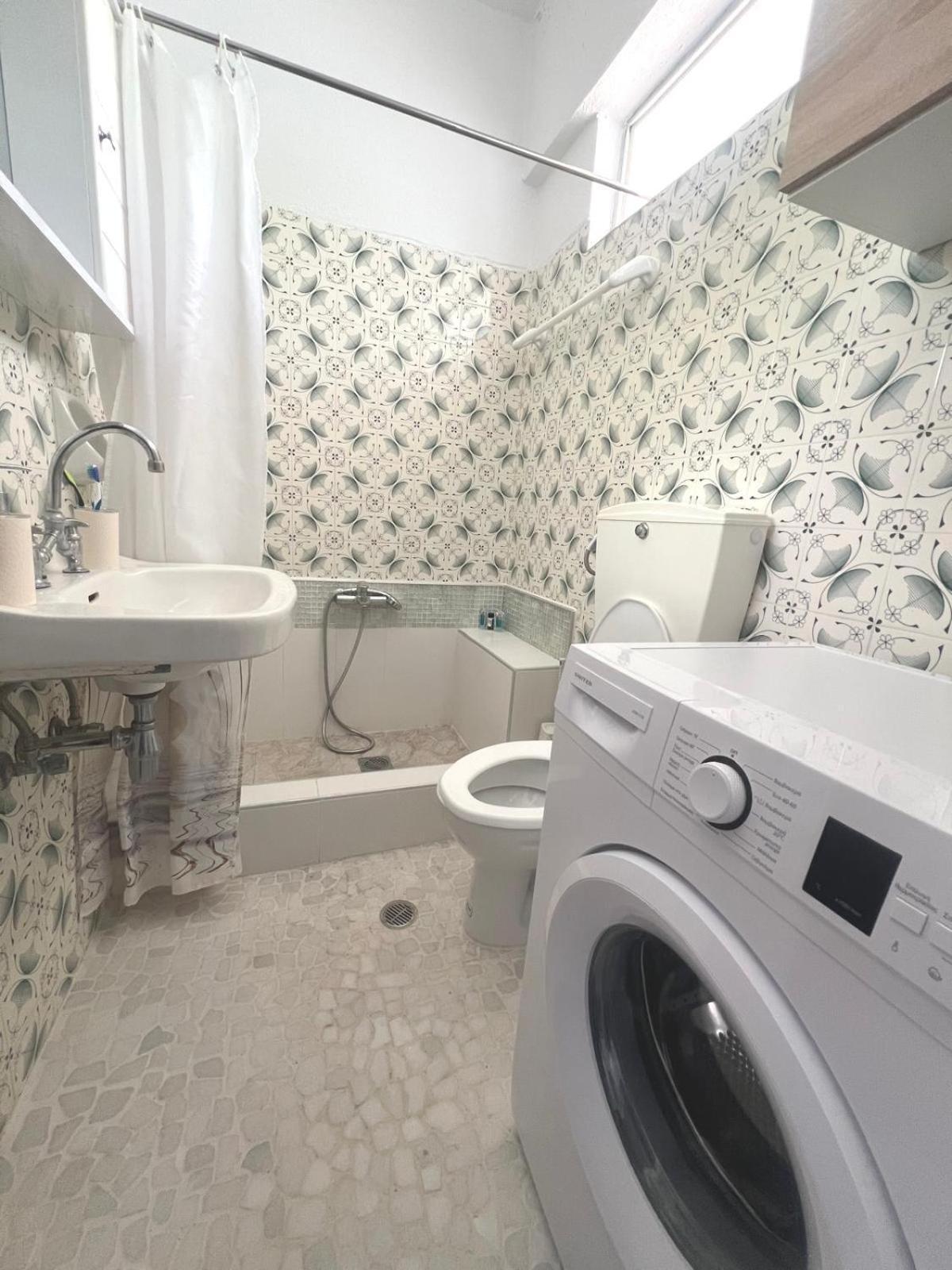 Atlas Apartment With Private Beach And Seaview ルートラキ エクステリア 写真
